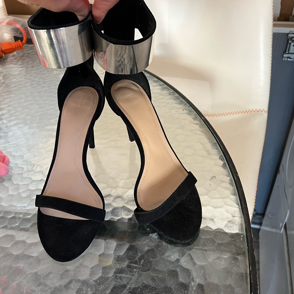 Zara sandal heels size 8